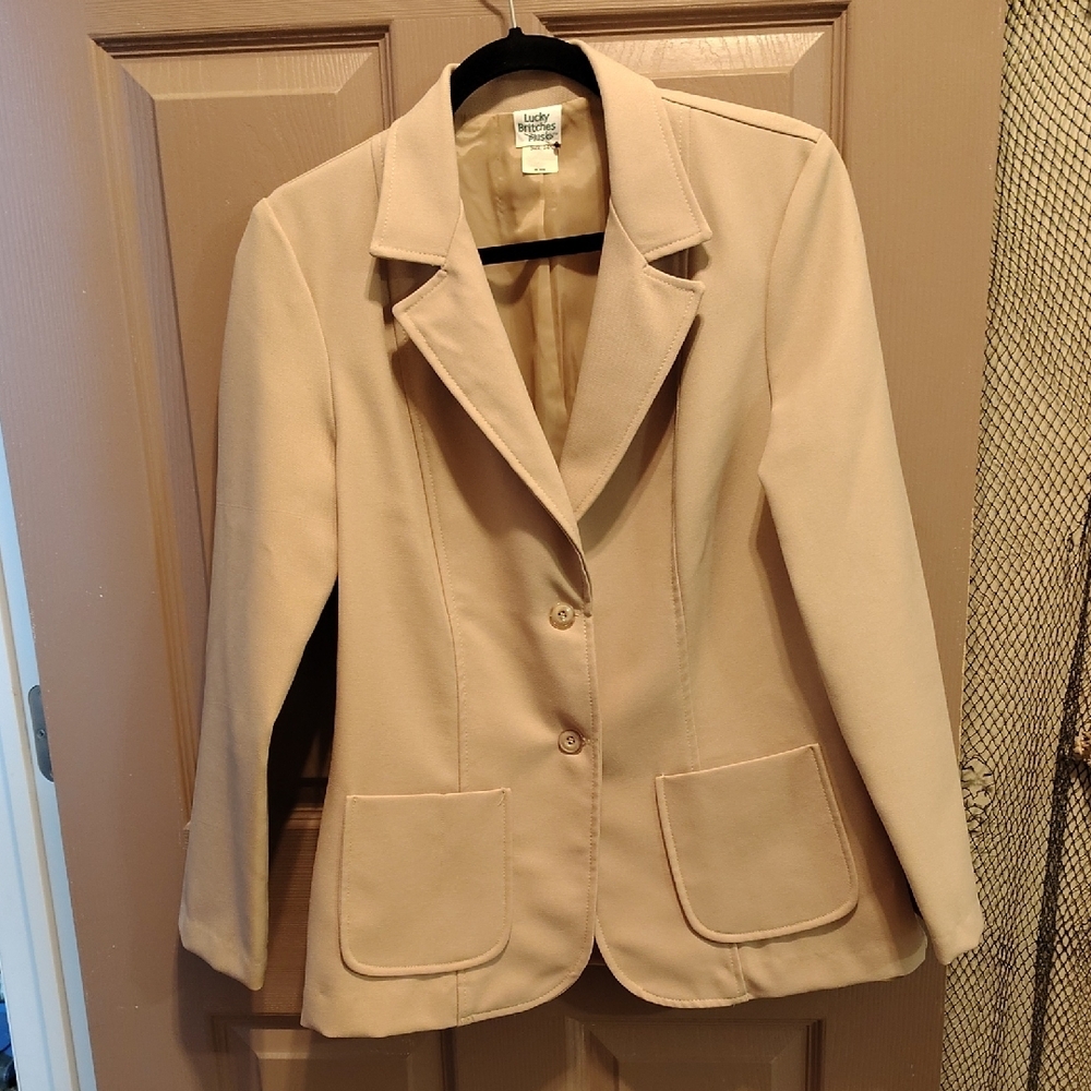 Liz Claiborne Tan Blazer Structured Tailored Notched Lapels